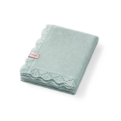 Mehka odeja za dojenčka Babyono Beige med uporabo