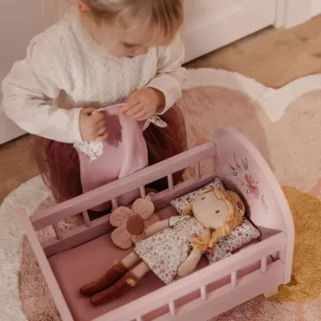 Little Dutch punčka Julia - darilo za punčke