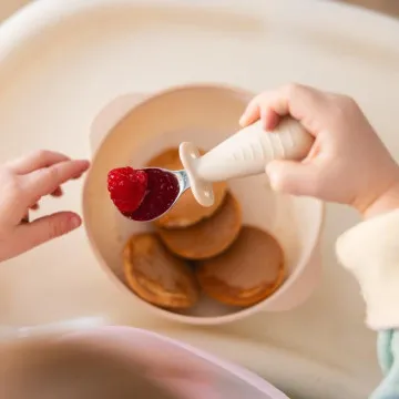 Darilo za malčka – otroški jedilni set BabyOno Beige