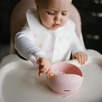 BABYONO Otroški krožnik s priseskom Silikon Pink