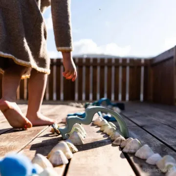 GRIMM'S Waterwaves Montessori lesene igrače