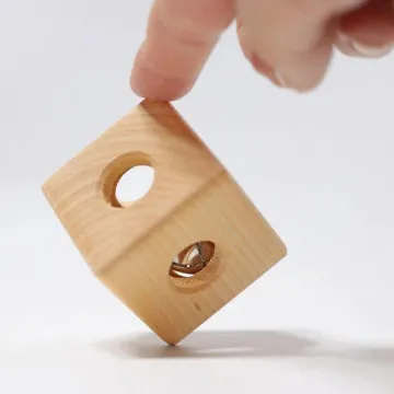 Naravne montessori igrače za dojenčke Grimms Cube Bell