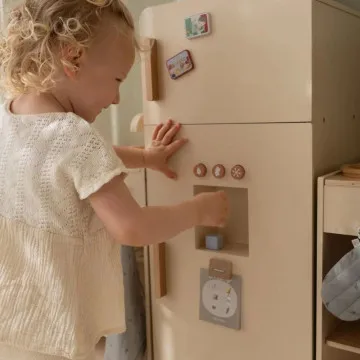 LITTLE DUTCH Dodatki za otroško kuhinjo Hladilnik Wooden refrigerator