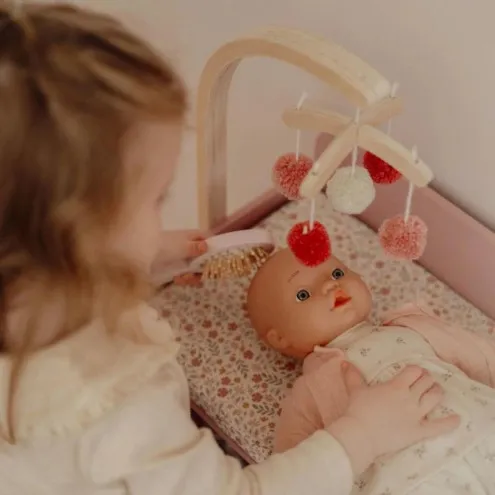 Little Dutch previjalna miza za dojenčke igrače s podlogo